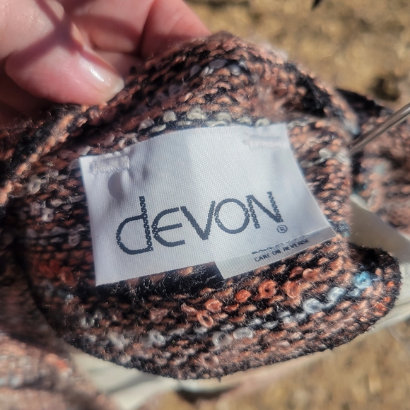 Vintage Devon Textured Knit Light Jacket - Picture 6 of 8